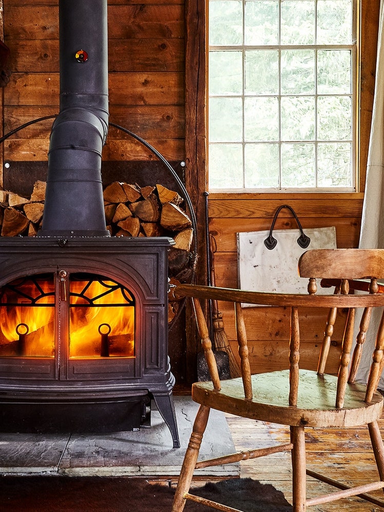 11 Best Properties for Leaf-Peeping This Fall